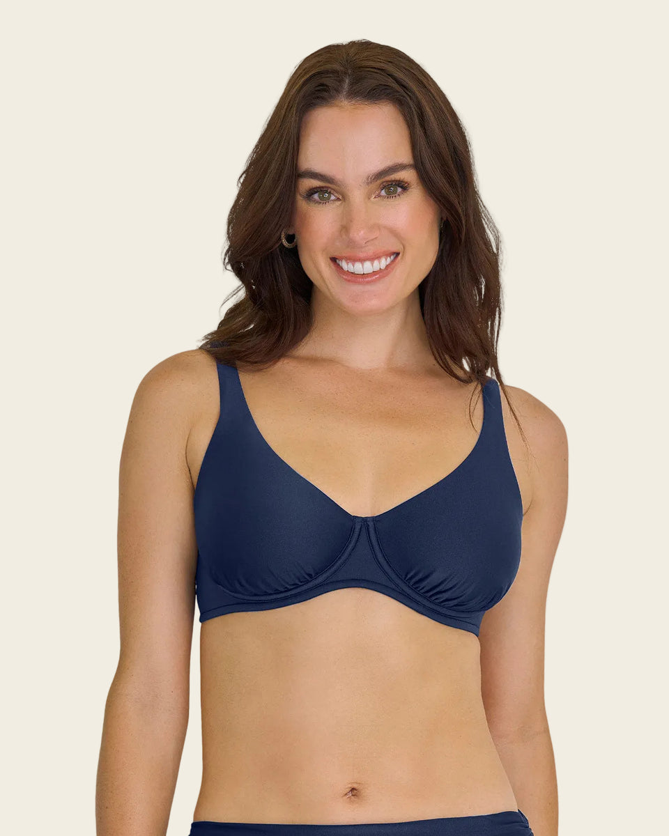 Top de bikini con aros con muy buen cubrimiento en escote