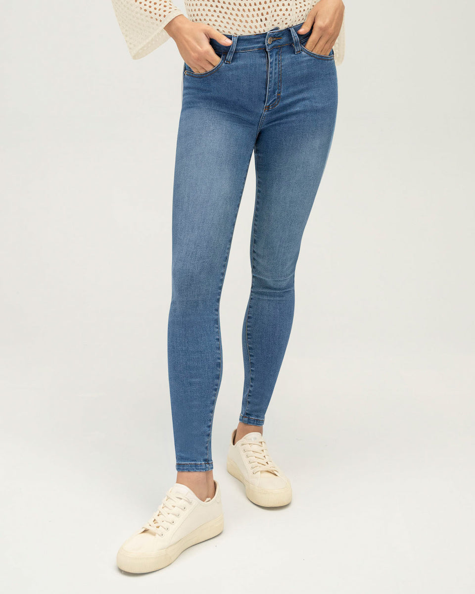 Jean skinny levanta glúteos