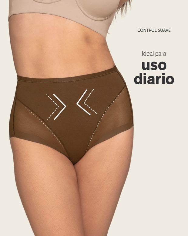 Braga clásica invisible con tul