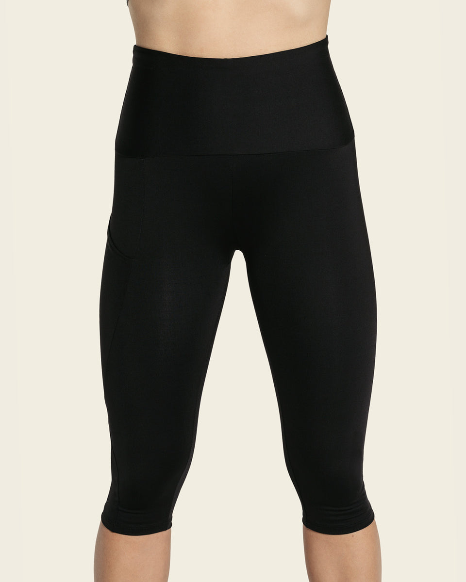 Capri de control en abdomen y muslos con bolsillo lateral y tecnología copper